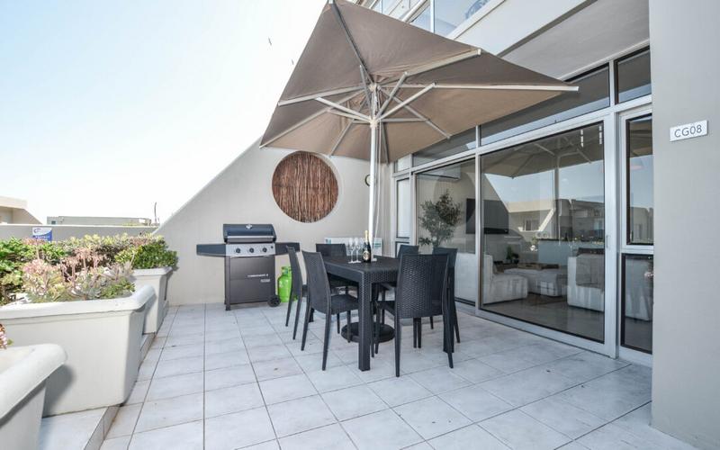 To Let 2 Bedroom Property for Rent in Blouberg Beachfront Western Cape